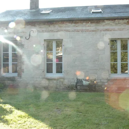 Chateau De 2* Clermont-les-Fermes