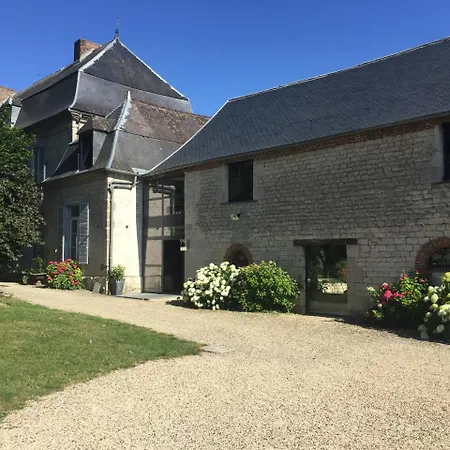 Chateau De Bed & Breakfast Clermont-les-Fermes