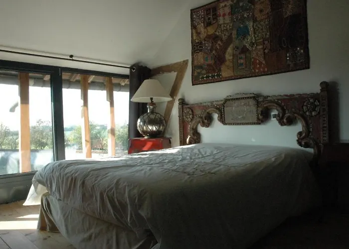 Bed & Breakfast Chateau De Clermont-les-Fermes